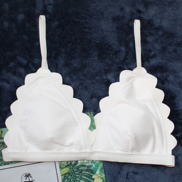 NWT High Waisted White & Purple Cupshe Bikini - Picture 2 of 6